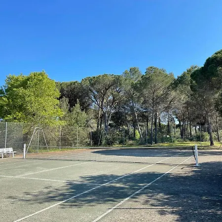 Joli Studio 4 Pers- Golf De Valescure St Raphael Saint-Raphaël