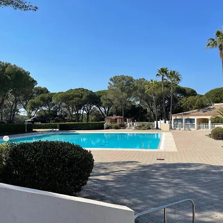 Joli Studio 4 Pers- Golf De Valescure St Raphael Appartement Saint-Raphaël